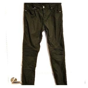 Prana Brenna Pant
